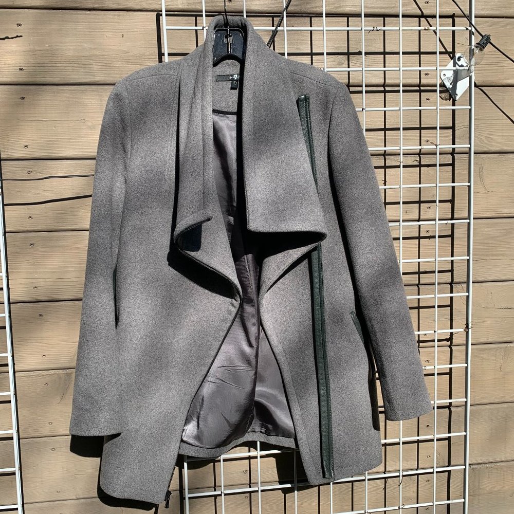 7 for all mankind sz 6 coat